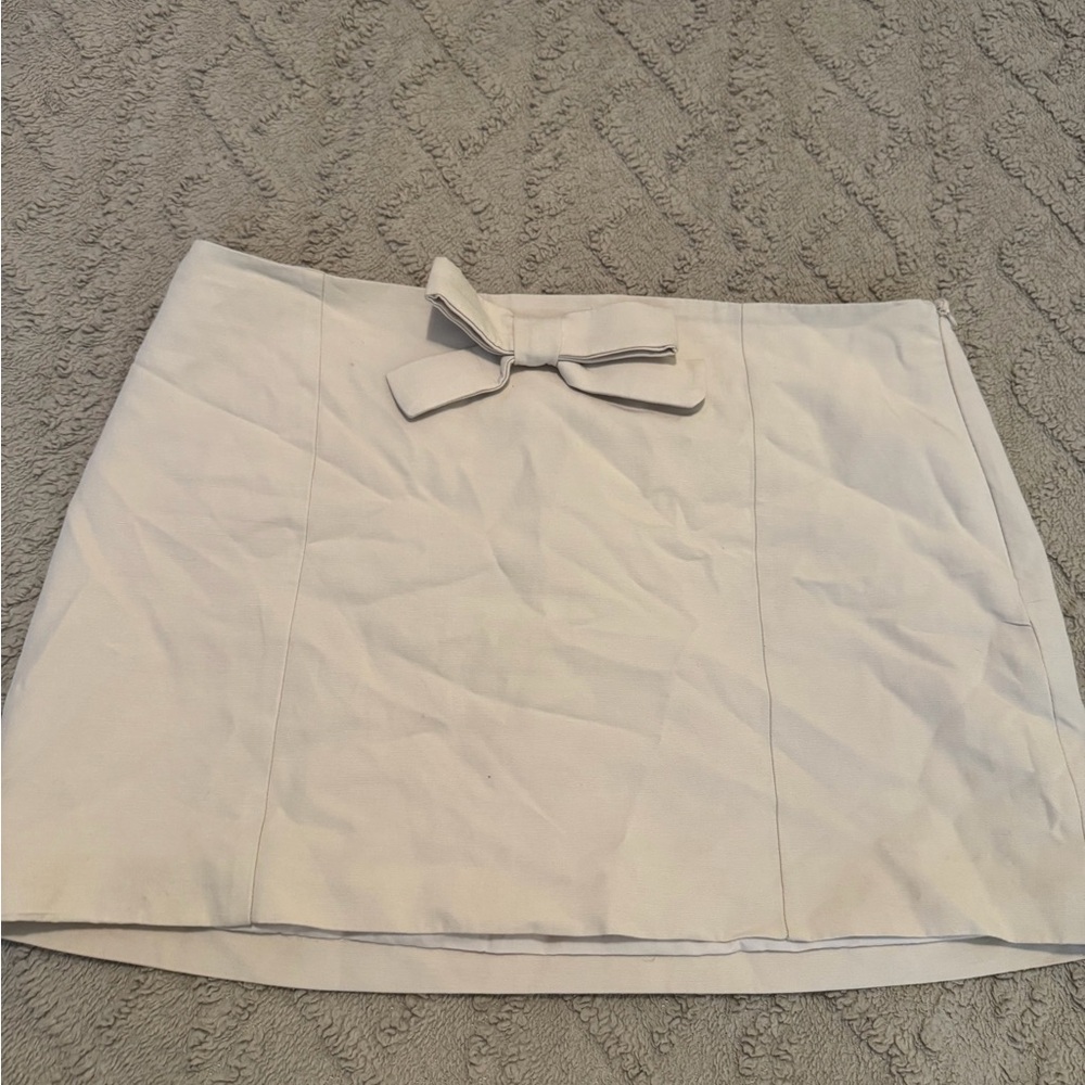Zara Cream Mini Skirt with Bow